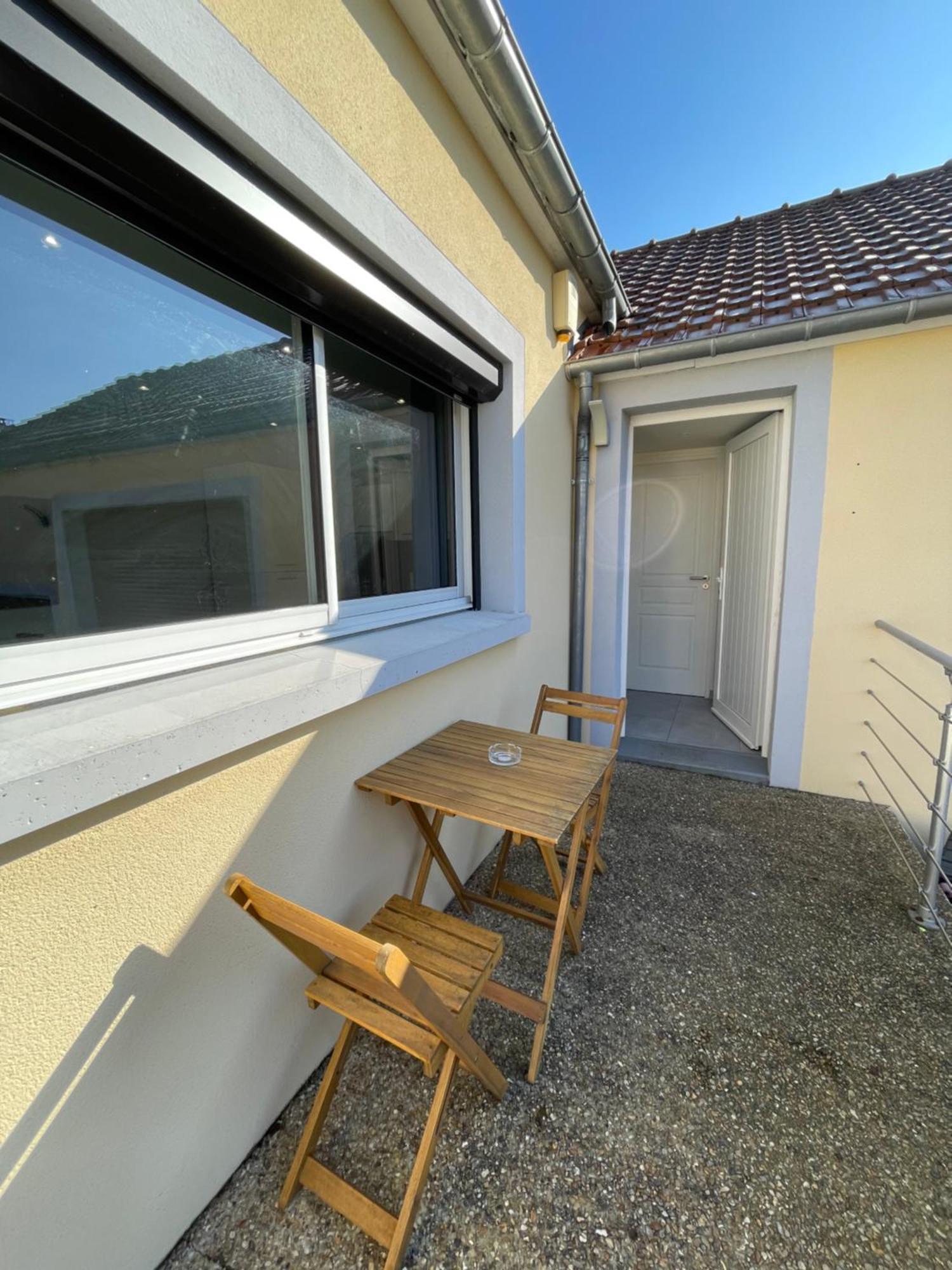 Dependance Cosy Et Paisible Daire Osny Dış mekan fotoğraf